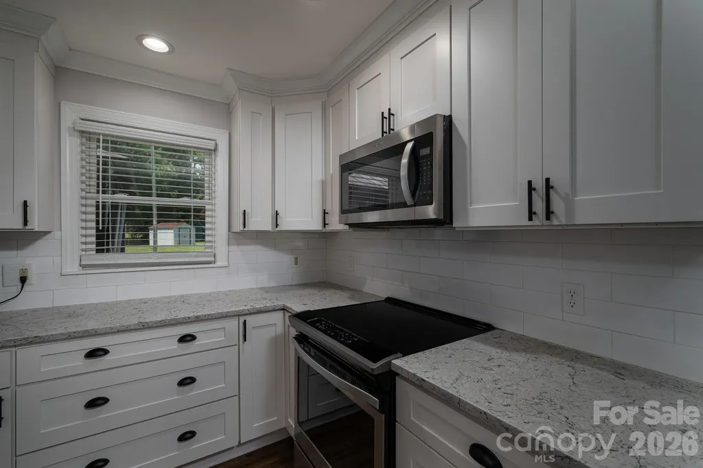 203 Park Road Mount Holly NC 28120
