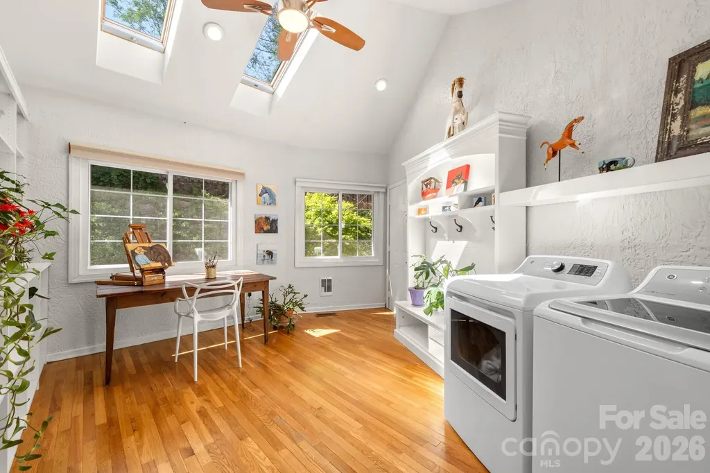 43 Martindale Road Asheville NC 28804