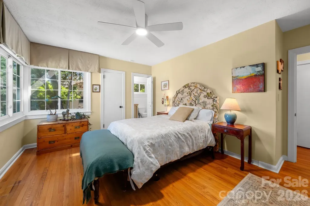 43 Martindale Road Asheville NC 28804