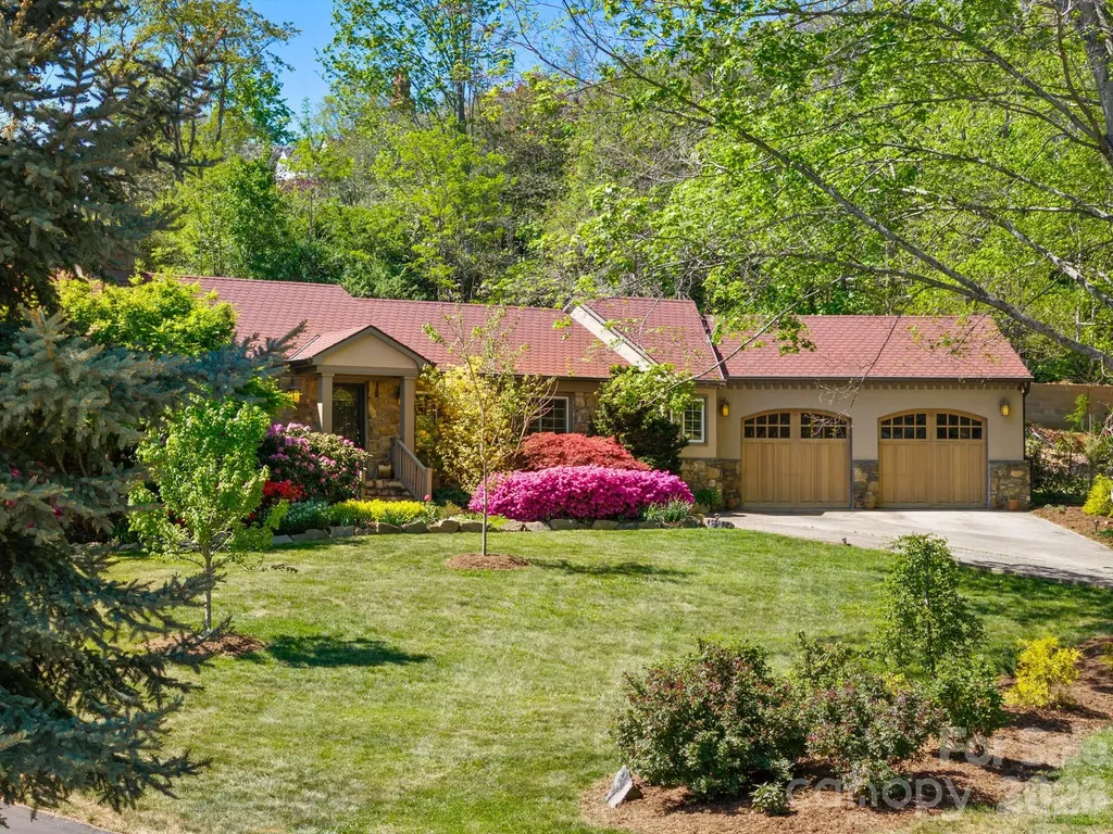 43 Martindale Road Asheville NC 28804