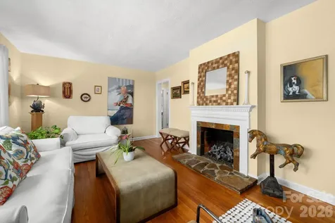 43 Martindale Road Asheville NC 28804