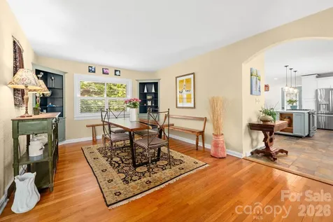 43 Martindale Road Asheville NC 28804