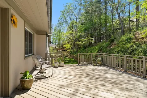 43 Martindale Road Asheville NC 28804