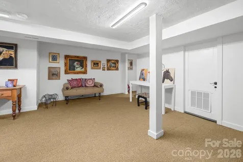 43 Martindale Road Asheville NC 28804