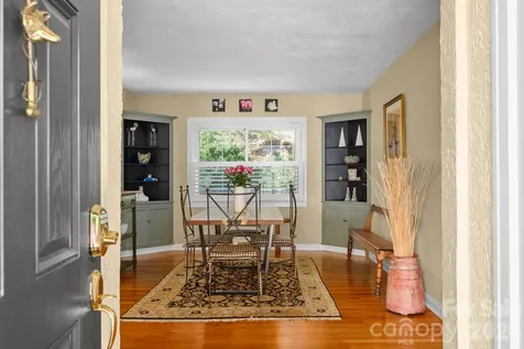 43 Martindale Road Asheville NC 28804