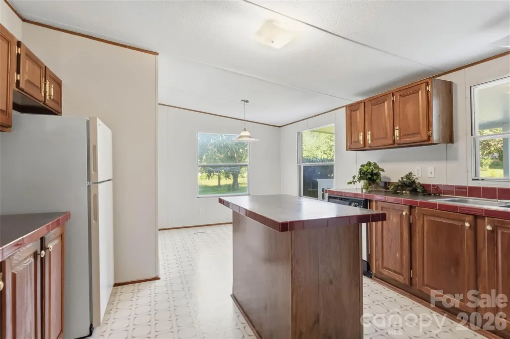 305 Southfork Meadows Road Gastonia NC 28052