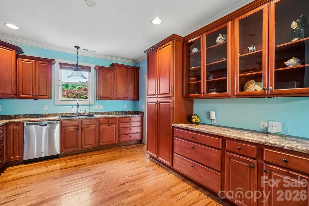 25 Willow Branch Lane Weaverville NC 28787