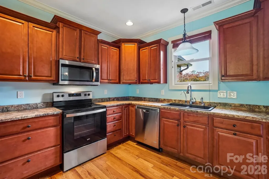 25 Willow Branch Lane Weaverville NC 28787