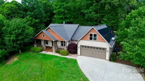 25 Willow Branch Lane Weaverville NC 28787
