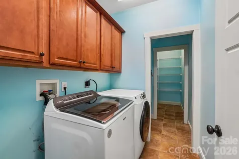 25 Willow Branch Lane Weaverville NC 28787
