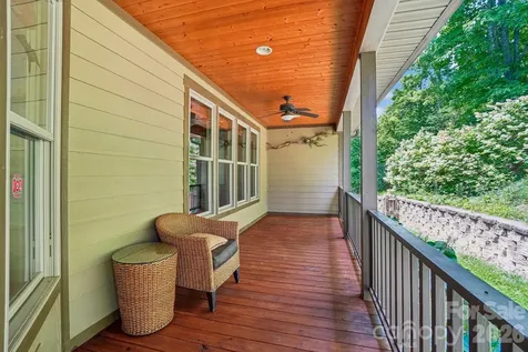 25 Willow Branch Lane Weaverville NC 28787