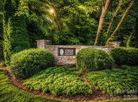 201 Cross Creek North Ridge Drive Marion NC 28752