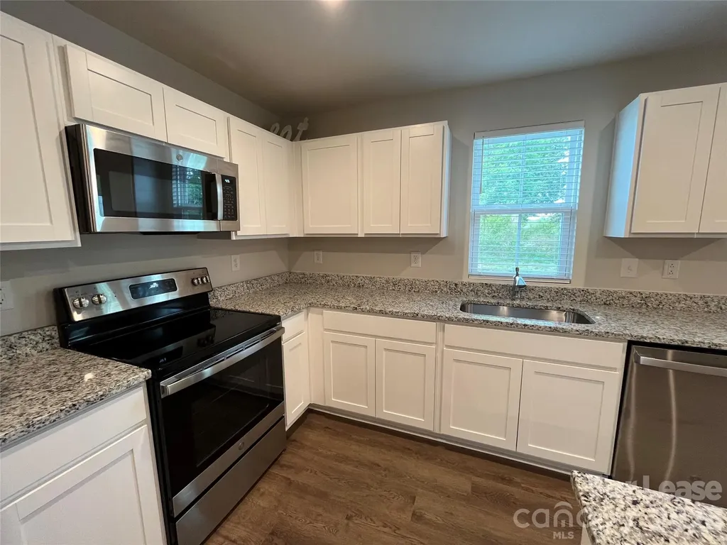 1532 39th Avenue Loop NE Hickory NC 28601