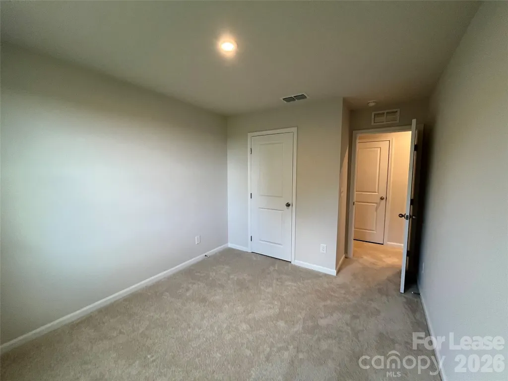 1532 39th Avenue Loop NE Hickory NC 28601