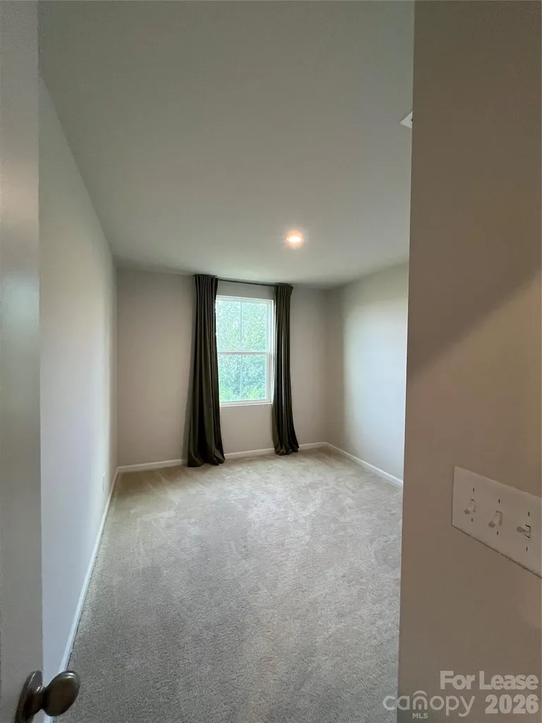 1532 39th Avenue Loop NE Hickory NC 28601
