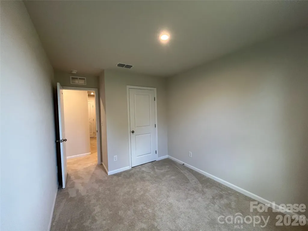 1532 39th Avenue Loop NE Hickory NC 28601
