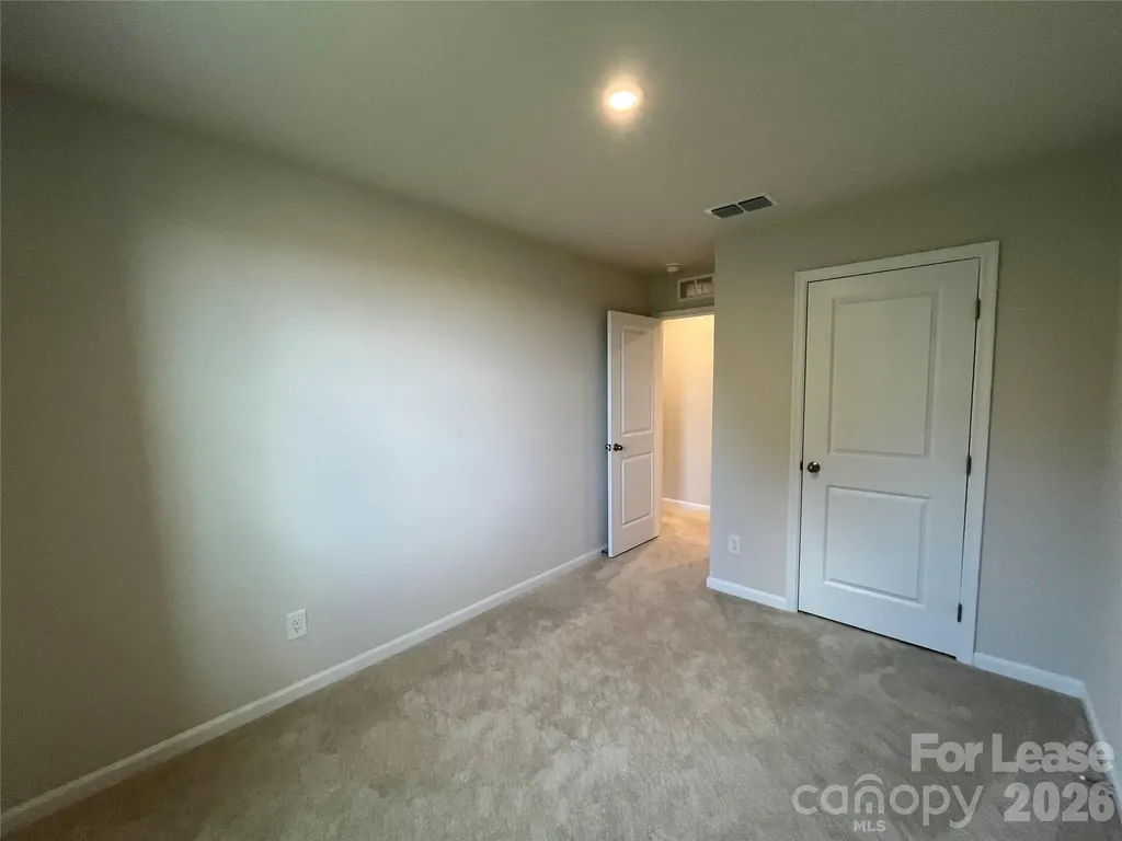 1532 39th Avenue Loop NE Hickory NC 28601