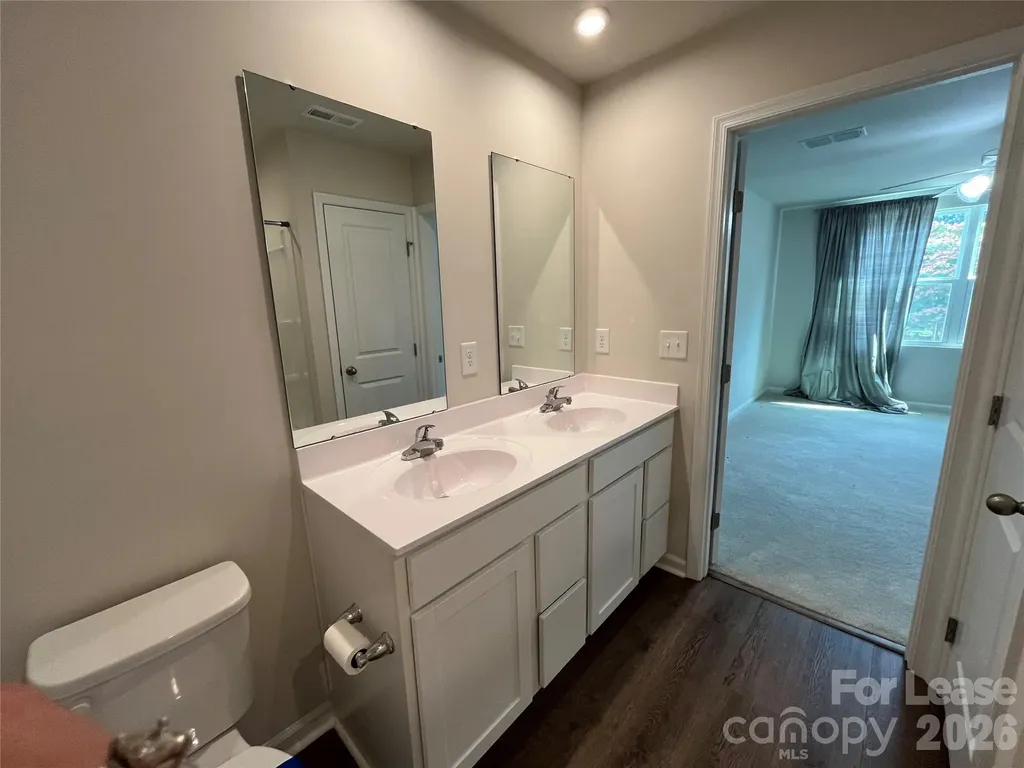1532 39th Avenue Loop NE Hickory NC 28601