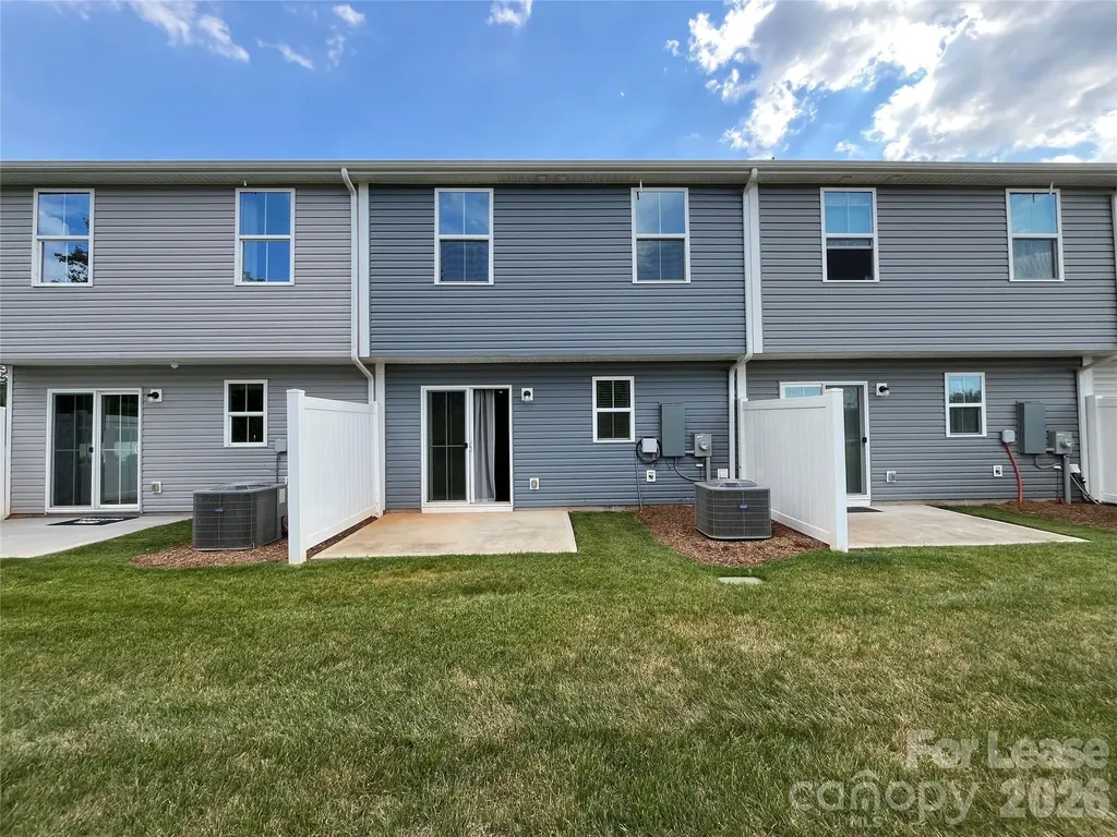 1532 39th Avenue Loop NE Hickory NC 28601