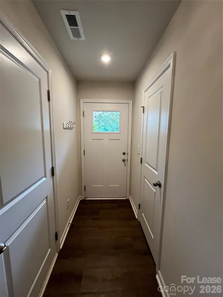 1532 39th Avenue Loop NE Hickory NC 28601