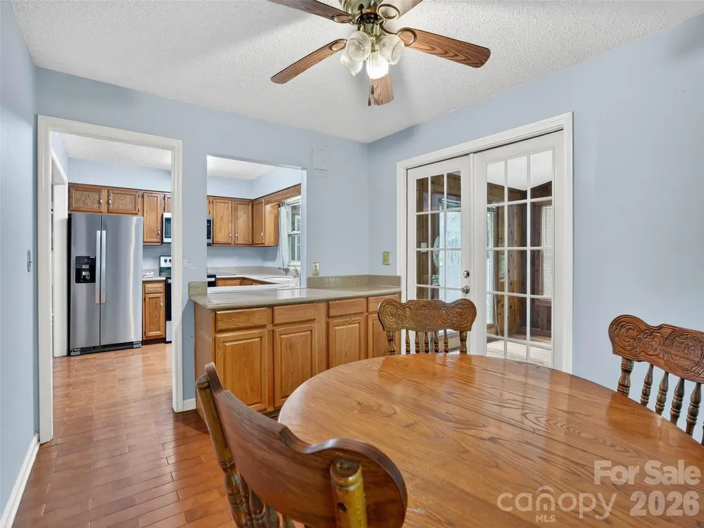 743 Kyles Creek Road Hendersonville NC 28792
