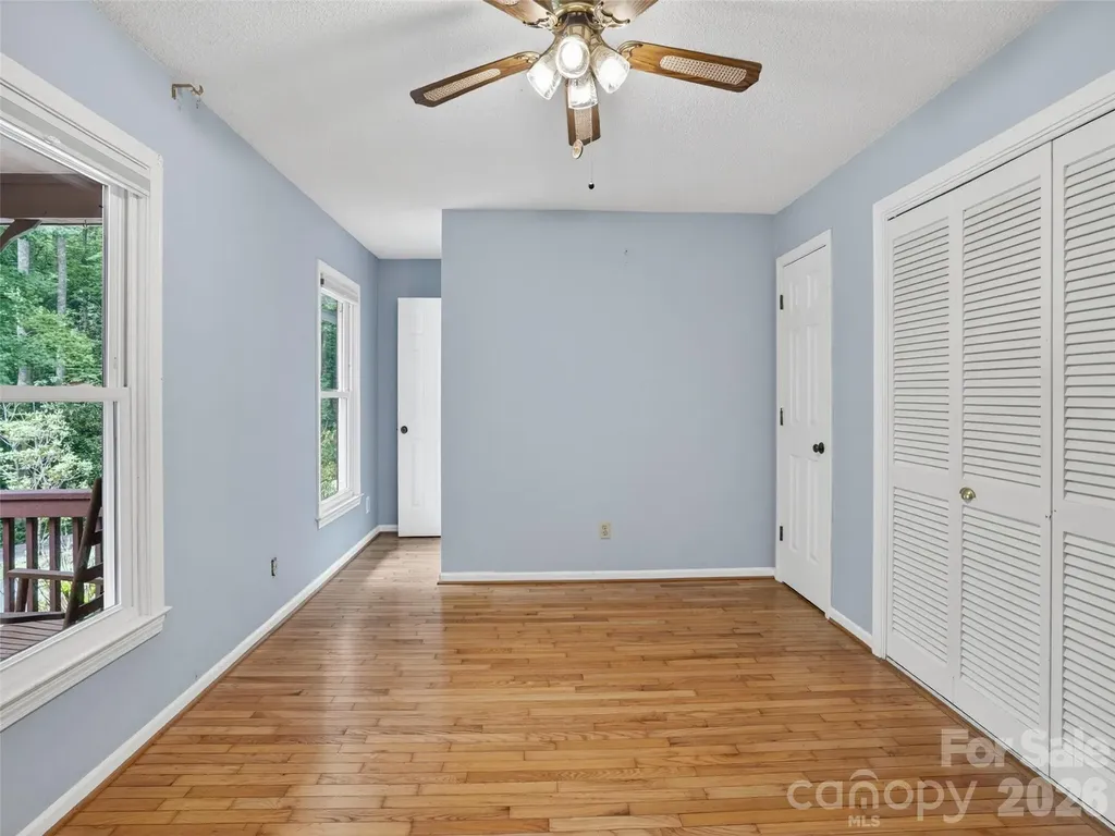 743 Kyles Creek Road Hendersonville NC 28792