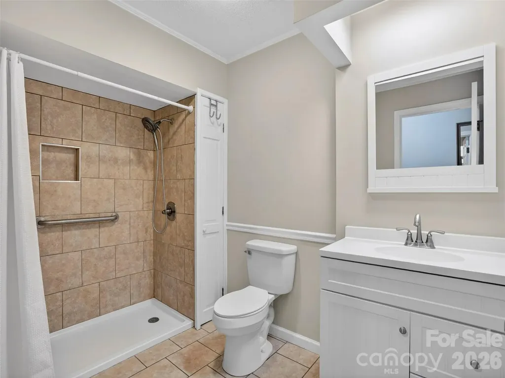 743 Kyles Creek Road Hendersonville NC 28792