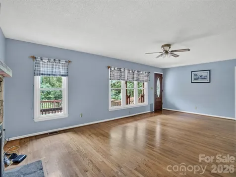 743 Kyles Creek Road Hendersonville NC 28792