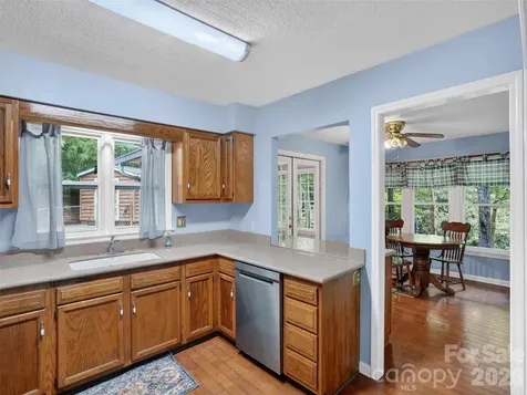 743 Kyles Creek Road Hendersonville NC 28792