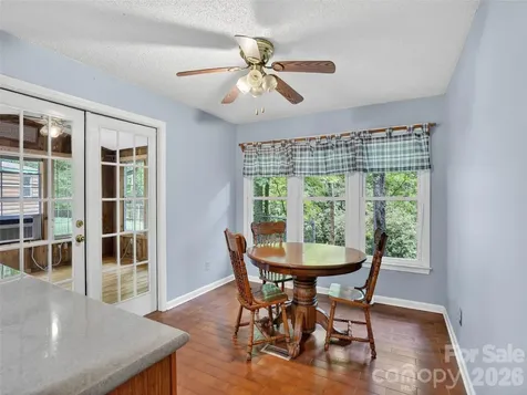 743 Kyles Creek Road Hendersonville NC 28792