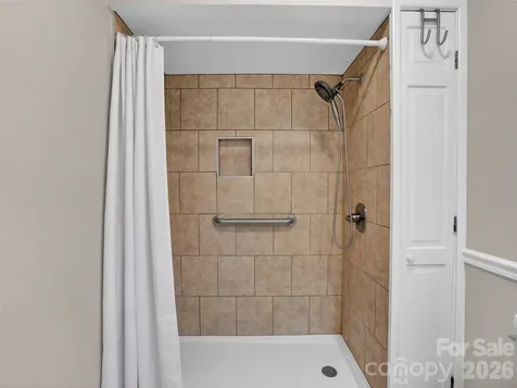 743 Kyles Creek Road Hendersonville NC 28792