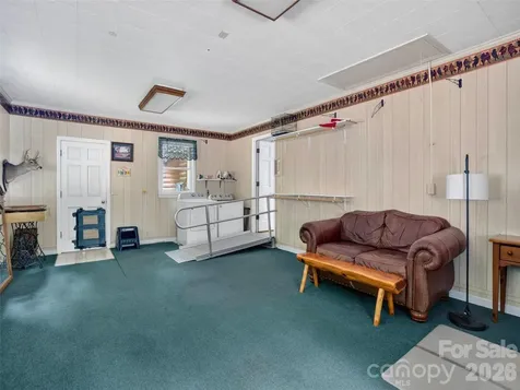 743 Kyles Creek Road Hendersonville NC 28792