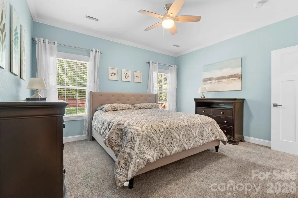 7015 Waterfront Place Granite Falls NC 28630