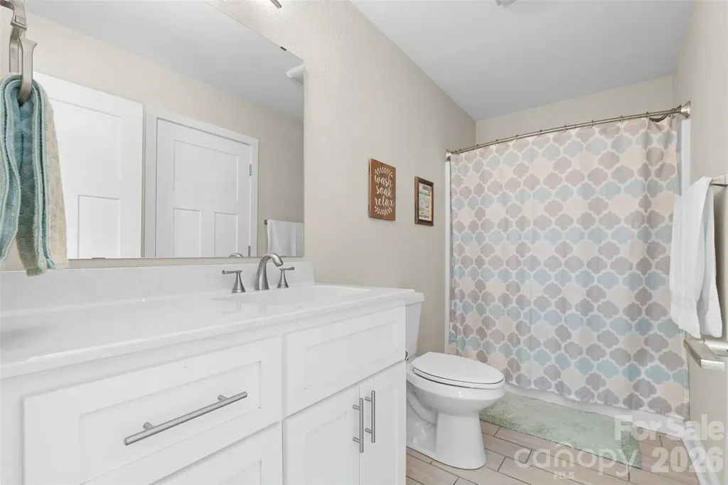 7015 Waterfront Place Granite Falls NC 28630