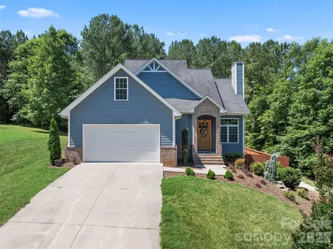 7015 Waterfront Place Granite Falls NC 28630