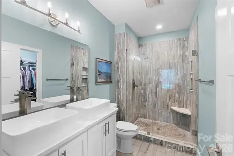 7015 Waterfront Place Granite Falls NC 28630