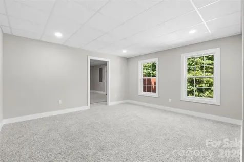 7015 Waterfront Place Granite Falls NC 28630