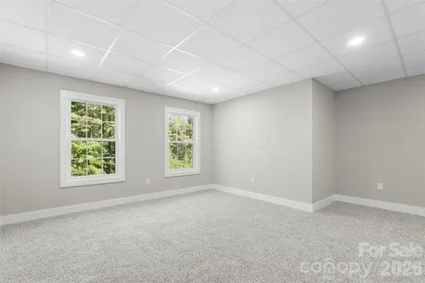 7015 Waterfront Place Granite Falls NC 28630
