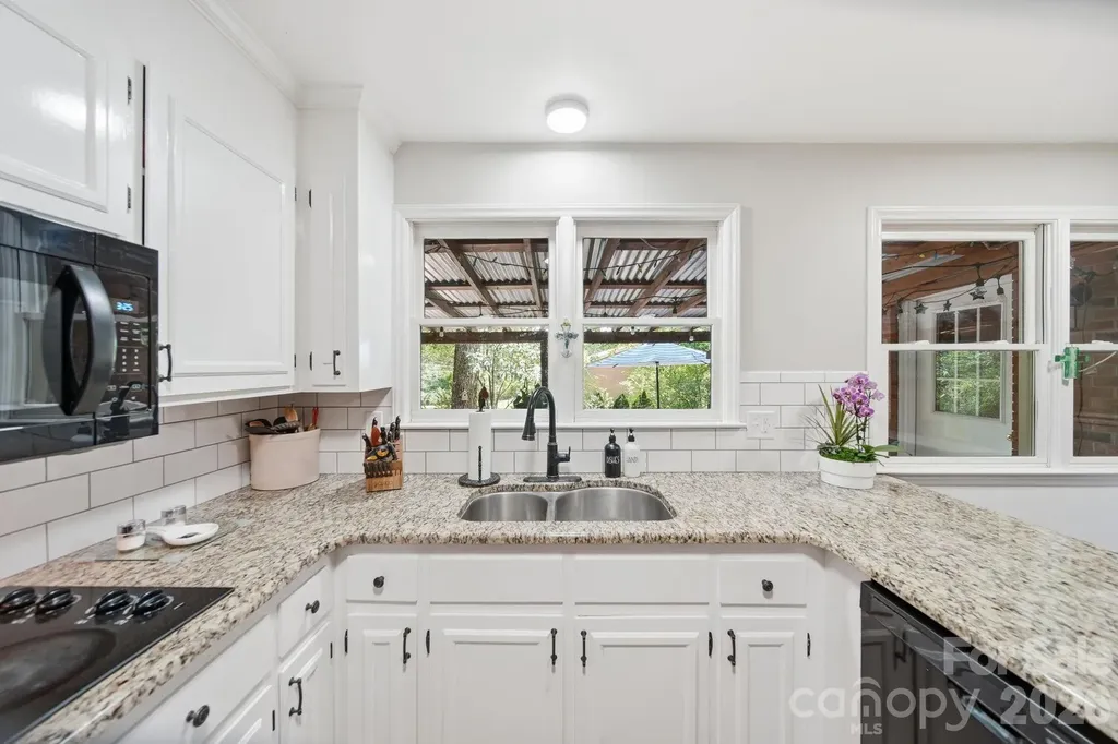 33610 Aaron Road Albemarle NC 28001