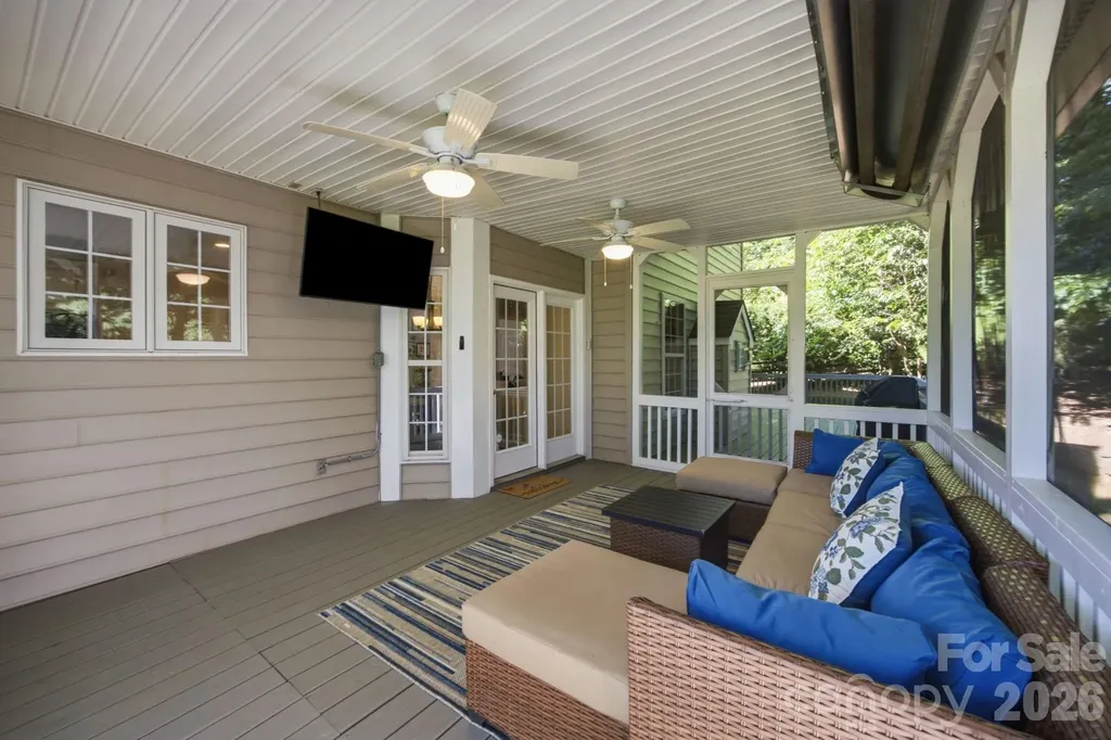 16043 Agincourt Drive Huntersville NC 28078
