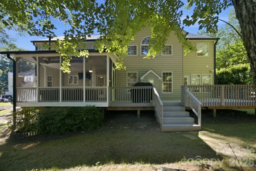 16043 Agincourt Drive Huntersville NC 28078