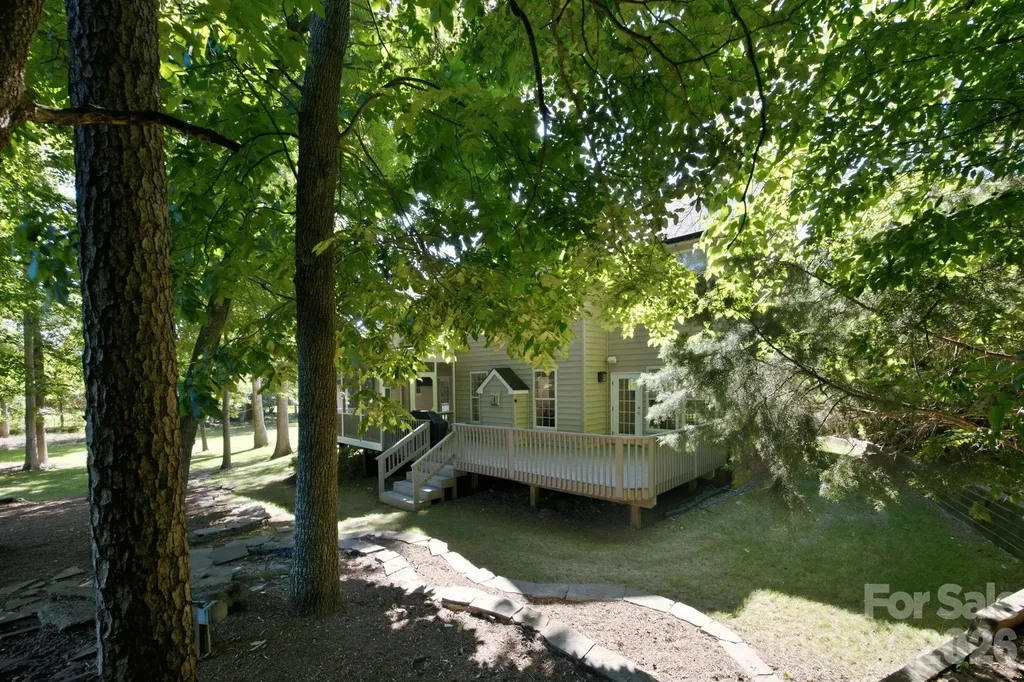 16043 Agincourt Drive Huntersville NC 28078