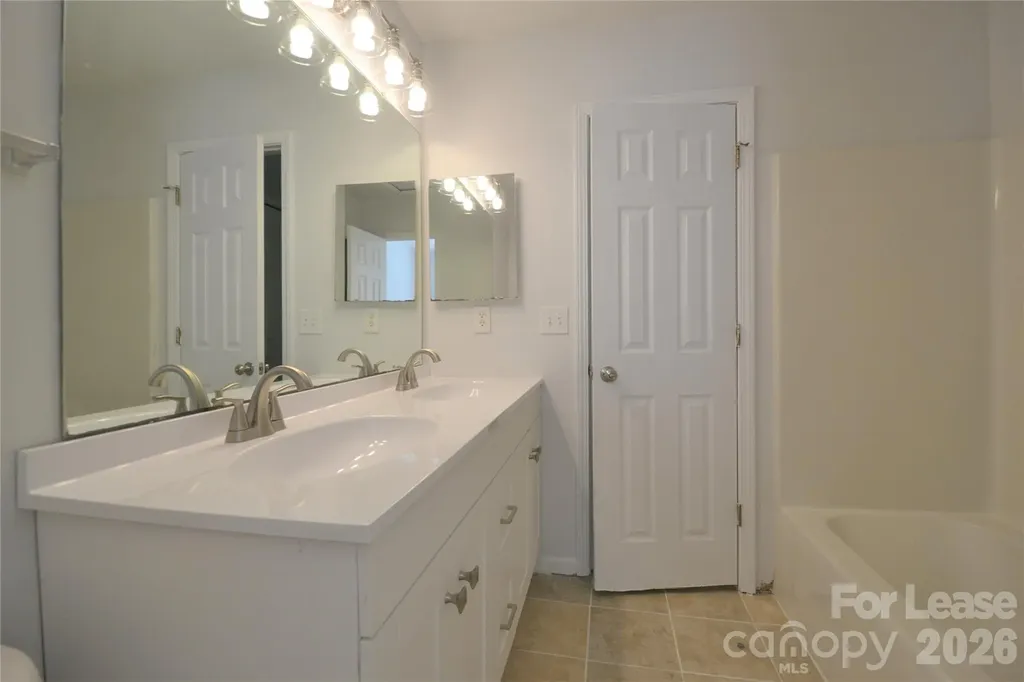 7539 Petrea Lane Charlotte NC 28227