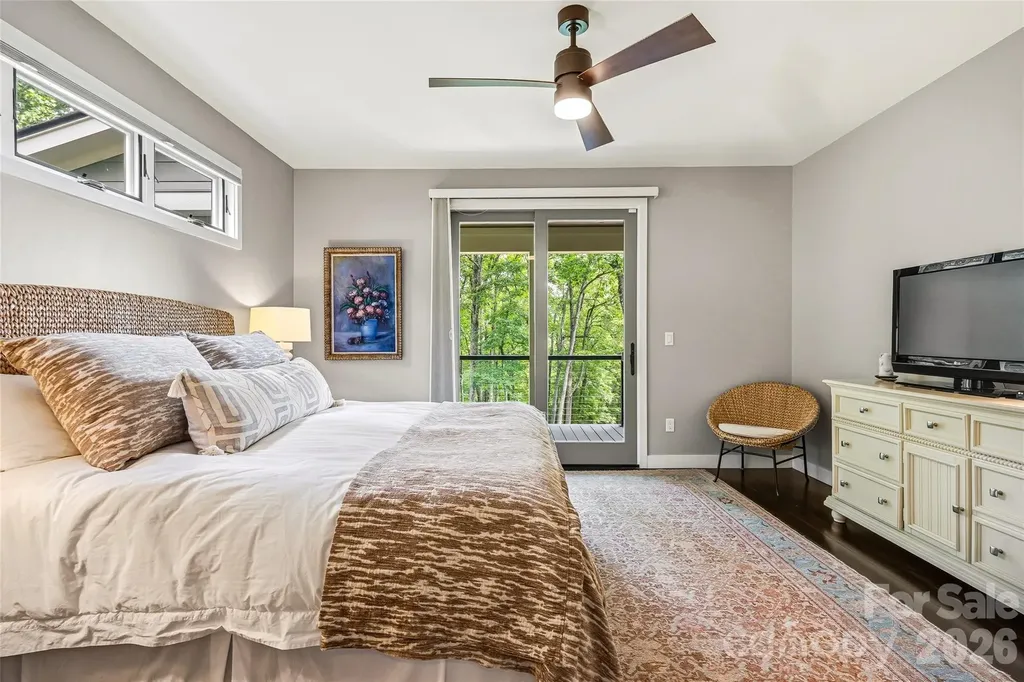 233 Tanglewood Lane Saluda NC 28773