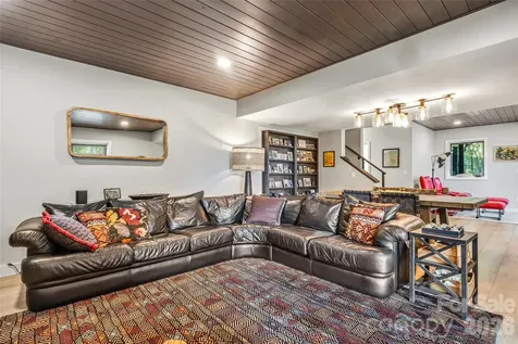 233 Tanglewood Lane Saluda NC 28773