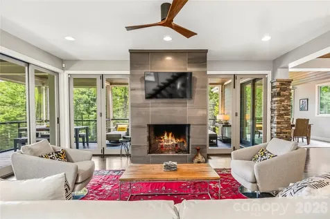 233 Tanglewood Lane Saluda NC 28773