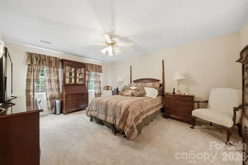 1032 30th Avenue Lane NE Hickory NC 28601