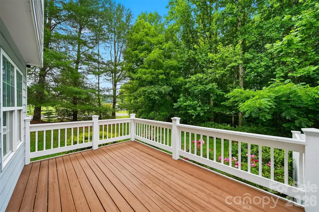 1032 30th Avenue Lane NE Hickory NC 28601