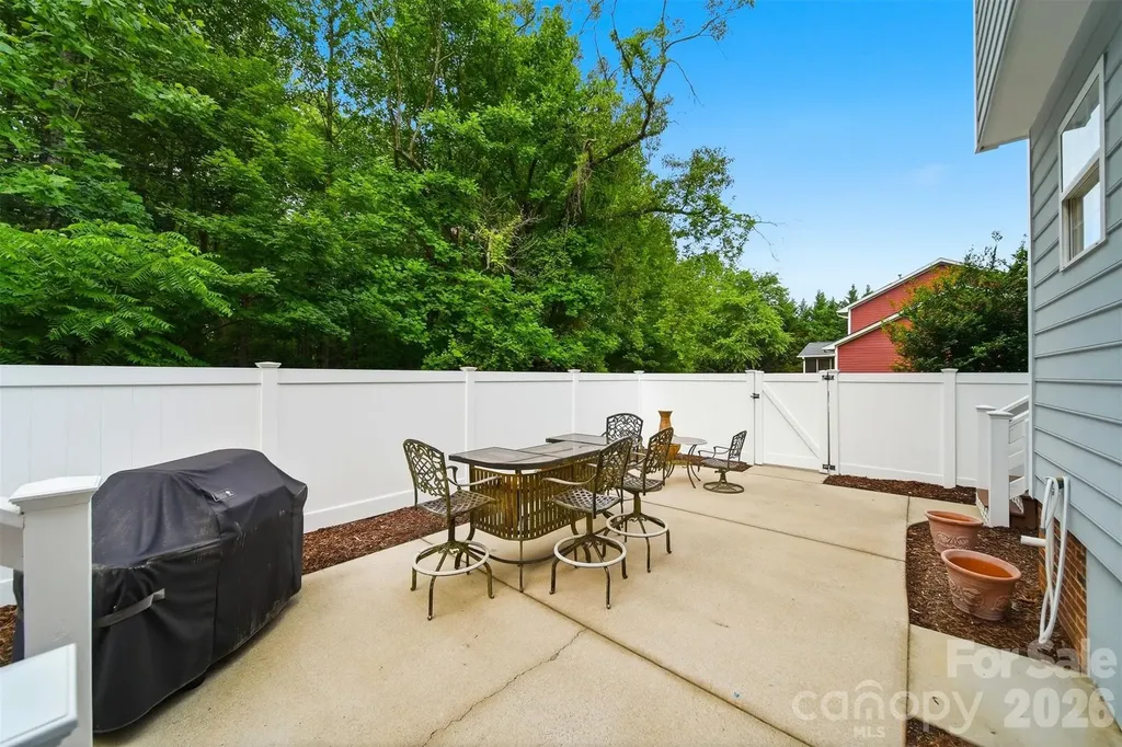 1032 30th Avenue Lane NE Hickory NC 28601