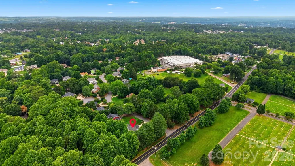 1032 30th Avenue Lane NE Hickory NC 28601